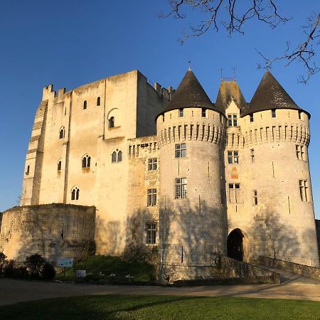 Les Marches Du Chateau - Gite Centre De Nogent-Le-Rotrou Luaran gambar